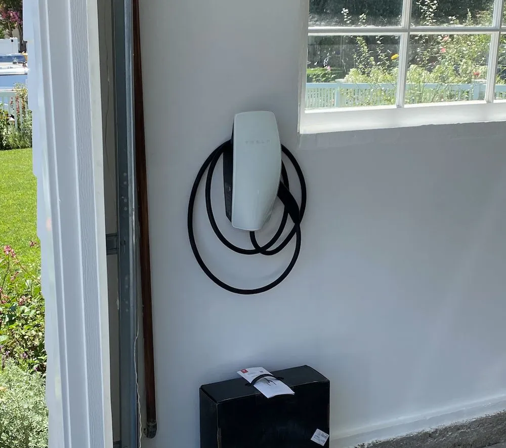 Slide of Hammerhead Energy