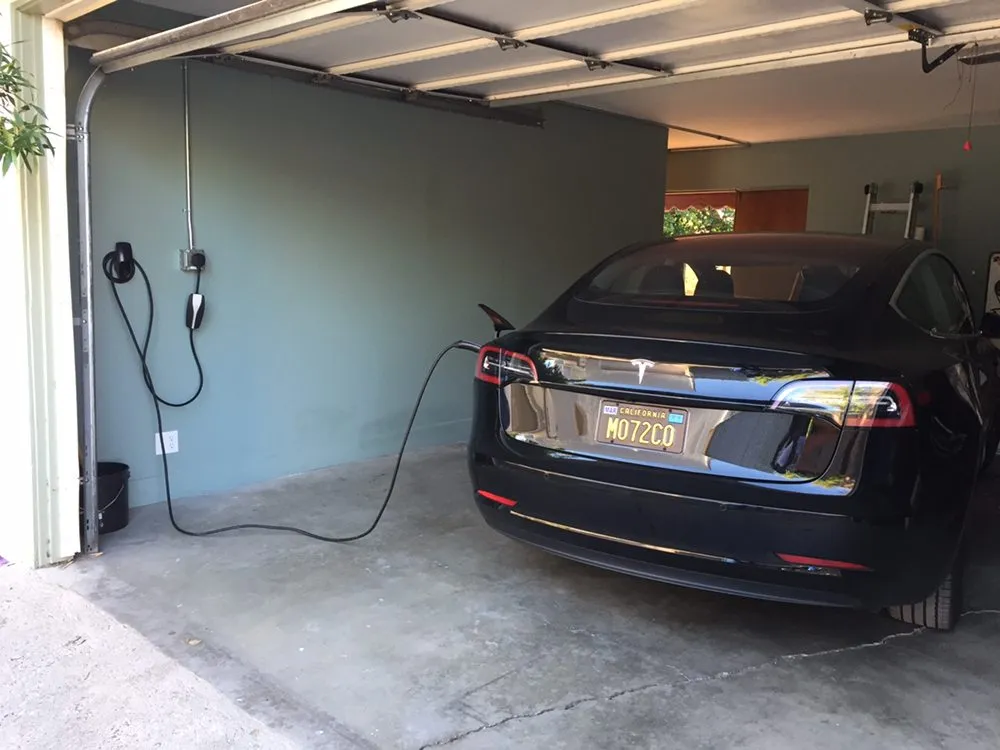 Slide of Hammerhead Energy