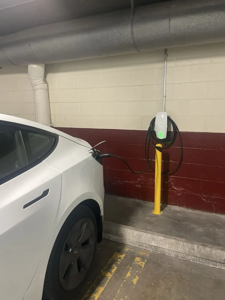 Slide of Hammerhead Energy