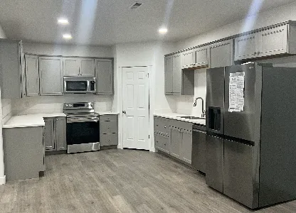 Slide of HammerHead Service