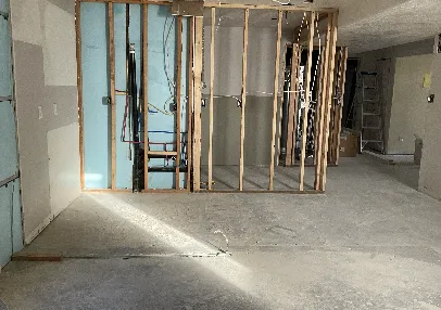 Slide of HammerHead Service