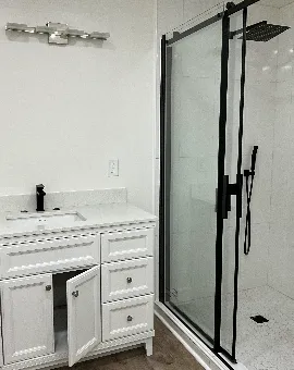 Slide of HammerHead Service