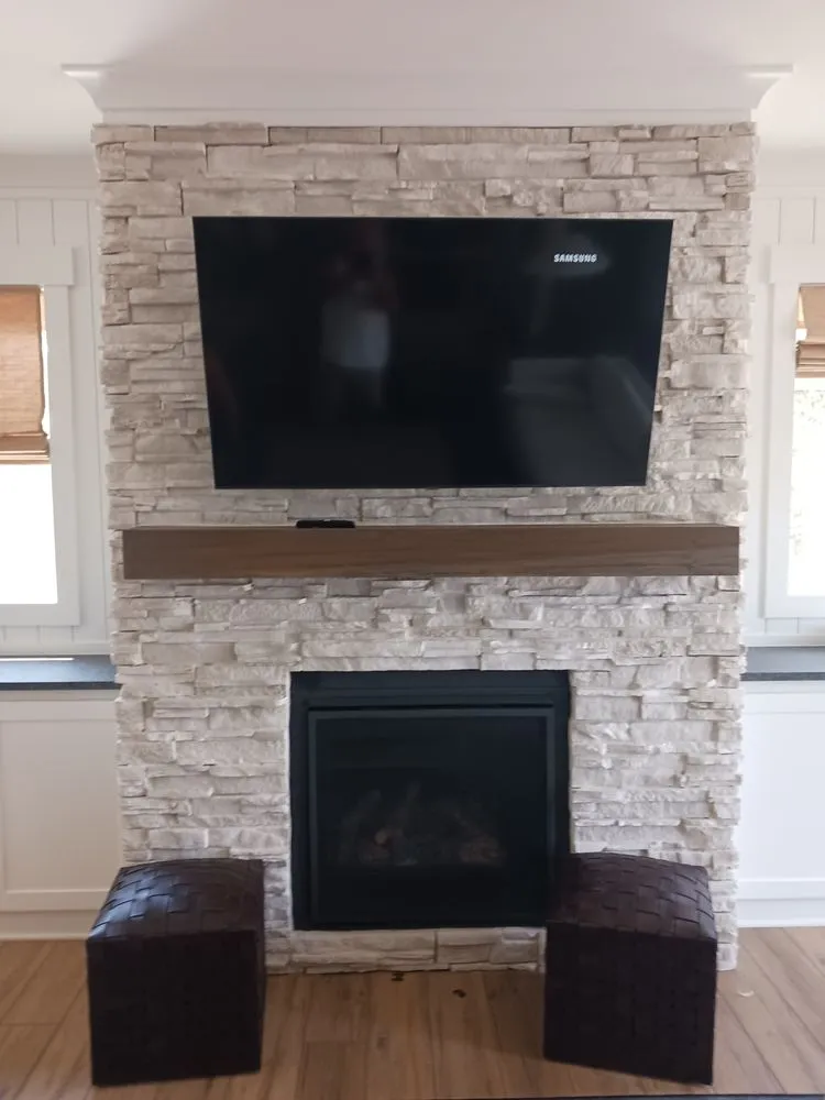 Slide of Hampton Rds Construction