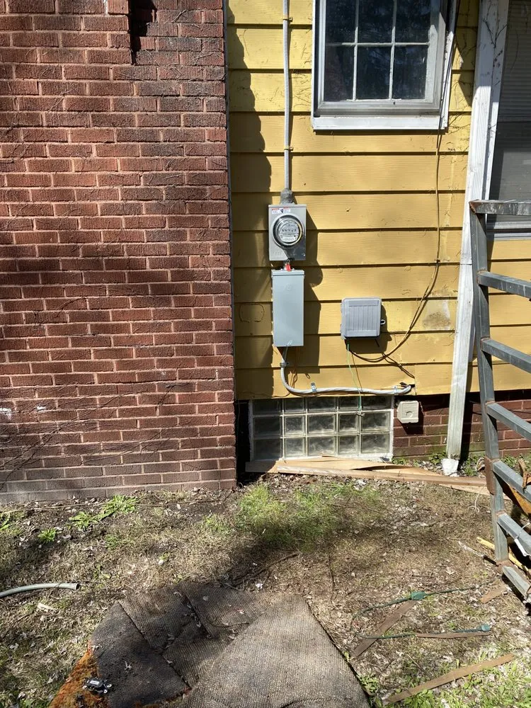 Slide of Hands Down Construction