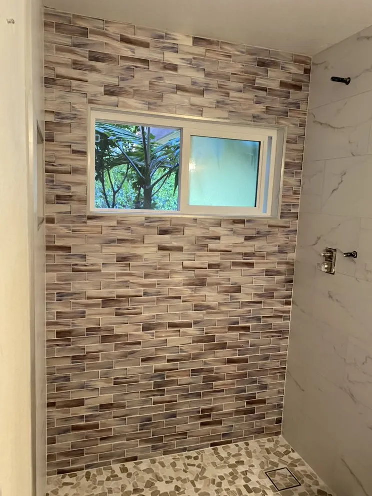 Slide of Handy Andy OC