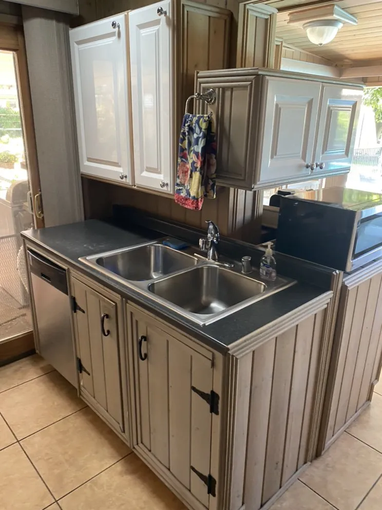 Slide of Handy Angels