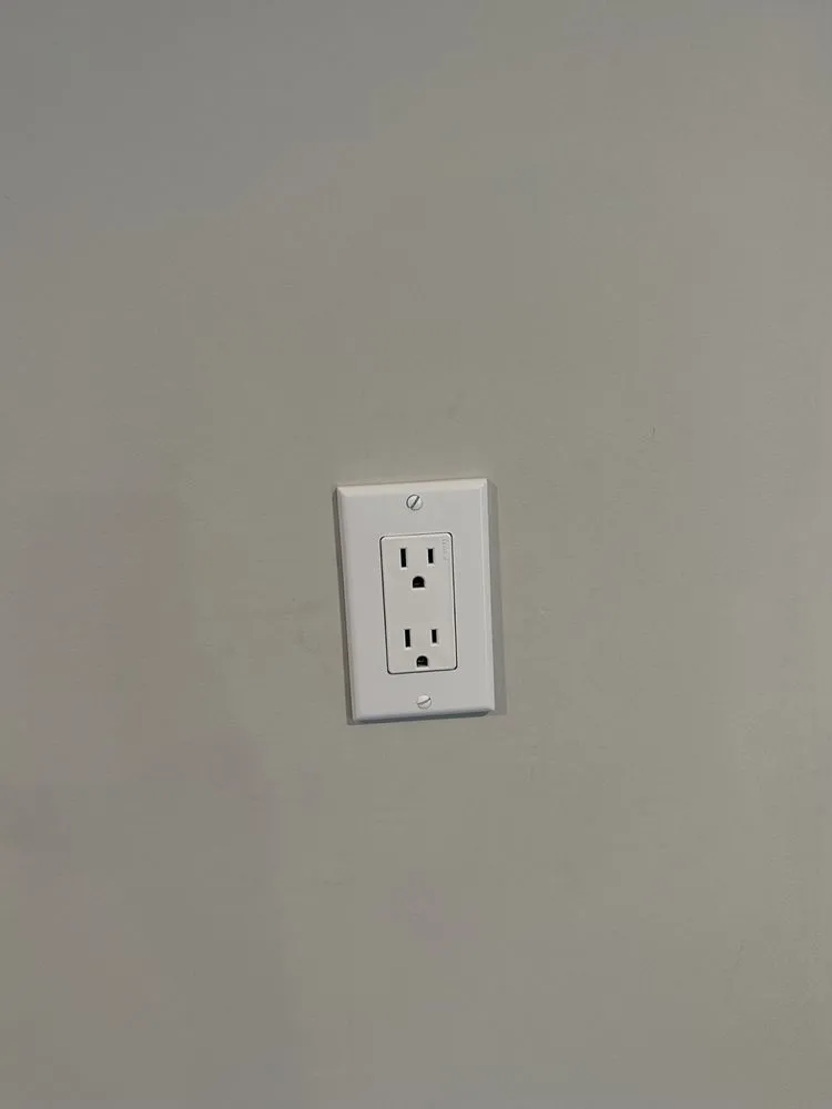 Slide of Handy Anthoney