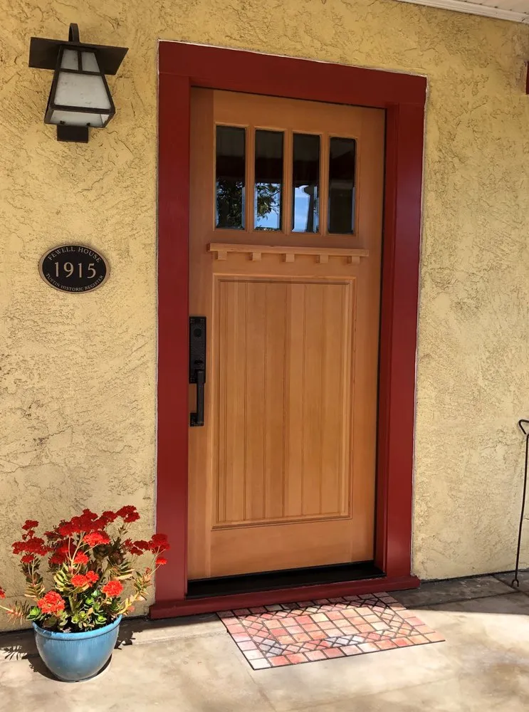 Slide of Handy Craftsman