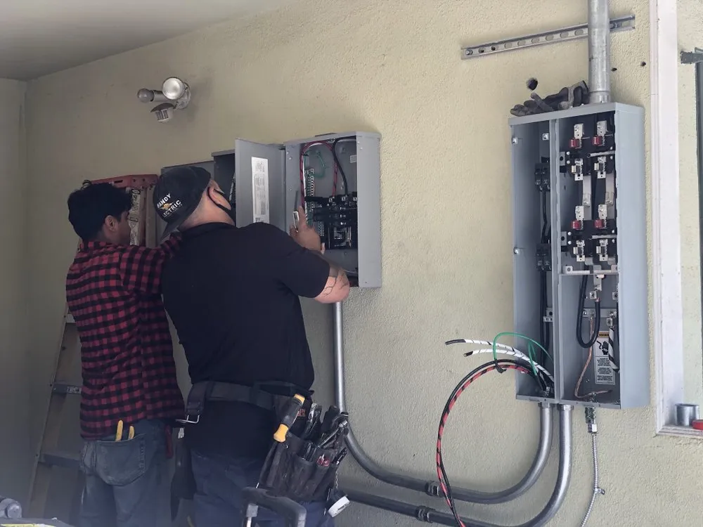 Slide of Handy-Electric