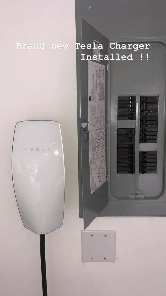 Slide of Handy Electricians 4 U