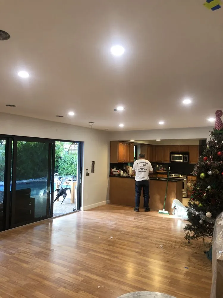 Slide of Handy Electricians 4 U