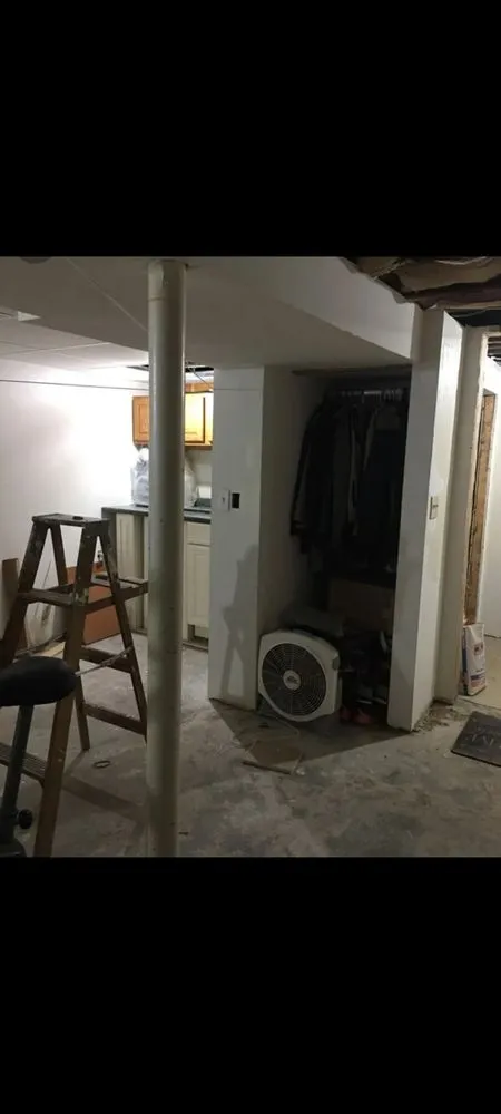 Slide of Handy engineer