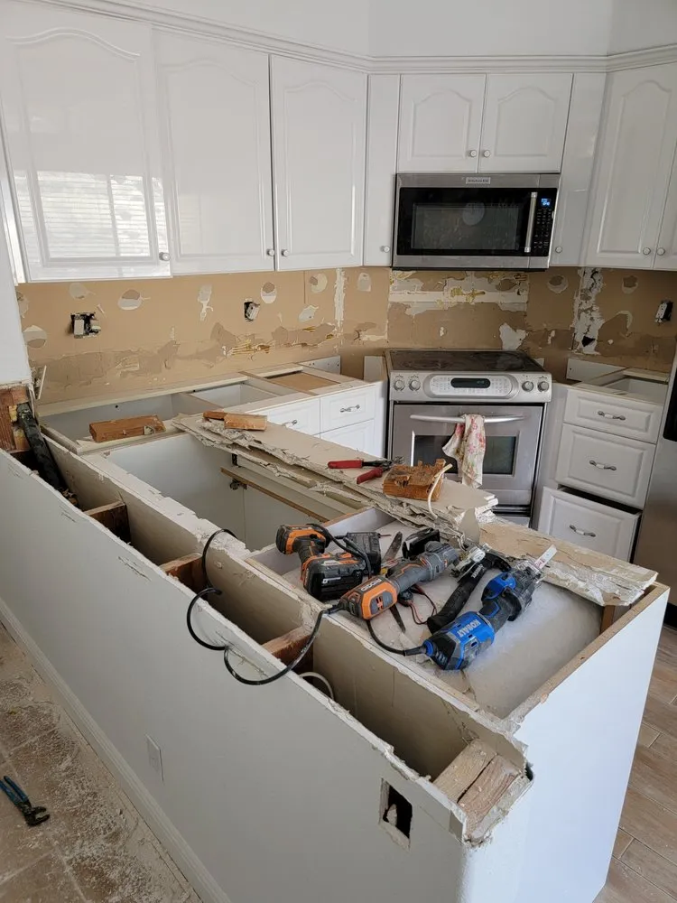 Slide of Handy Guy - BiltPros