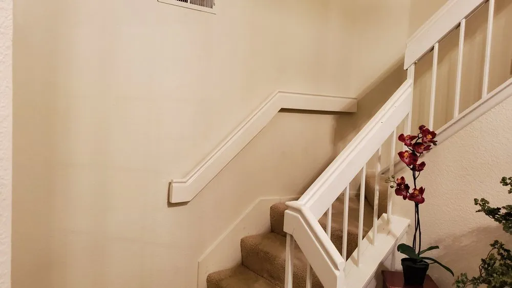 Slide of Handy Guy - BiltPros