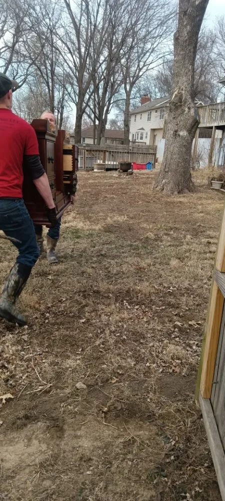 Slide of Handy Heltons