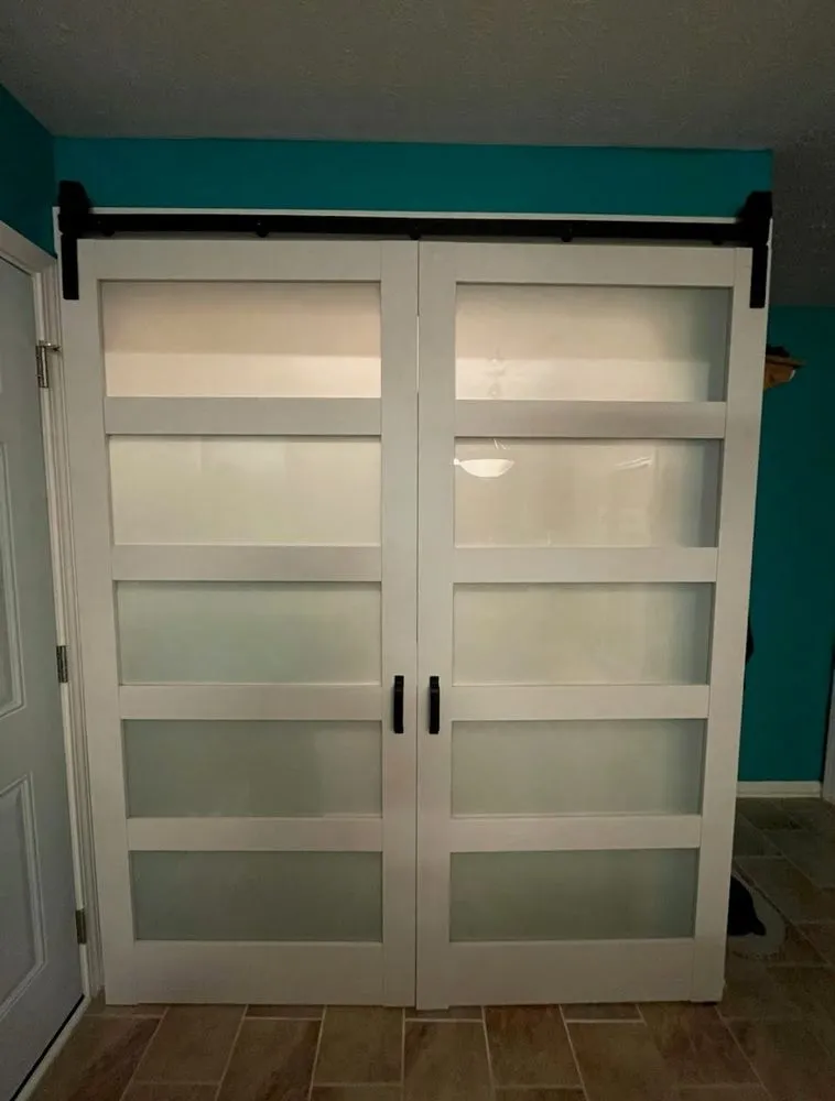 Slide of Handy Hobbs