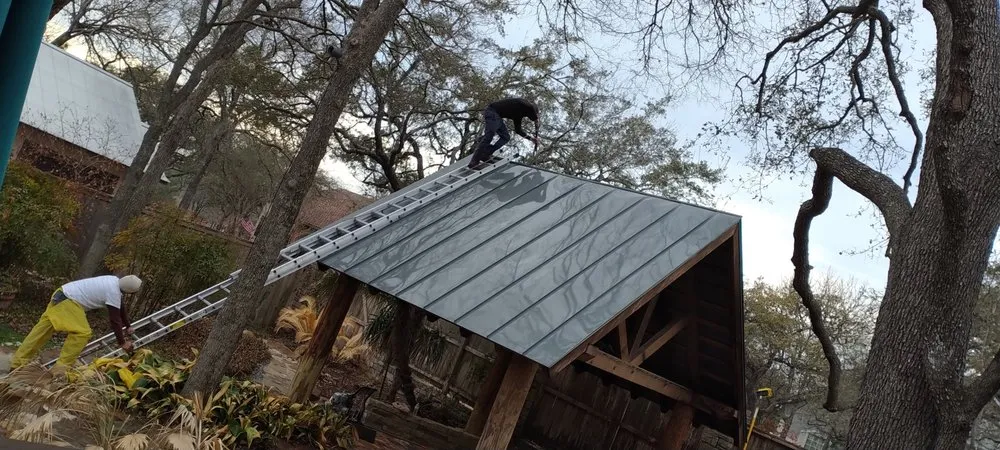 Slide of Handy Ismael