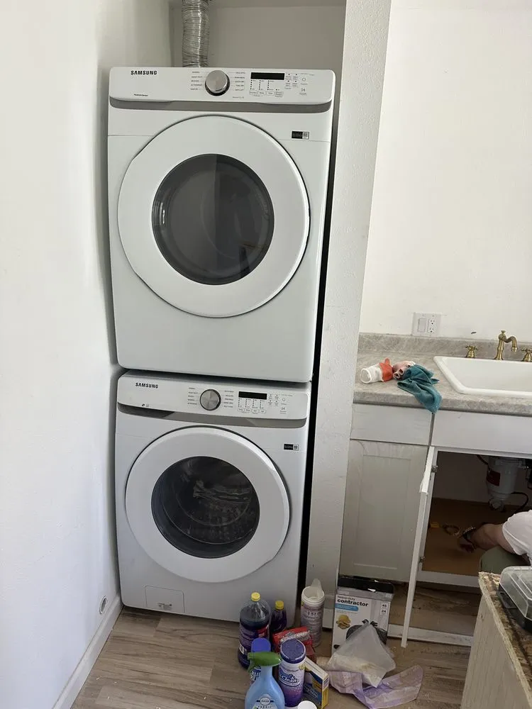 Slide of Handy Lokas