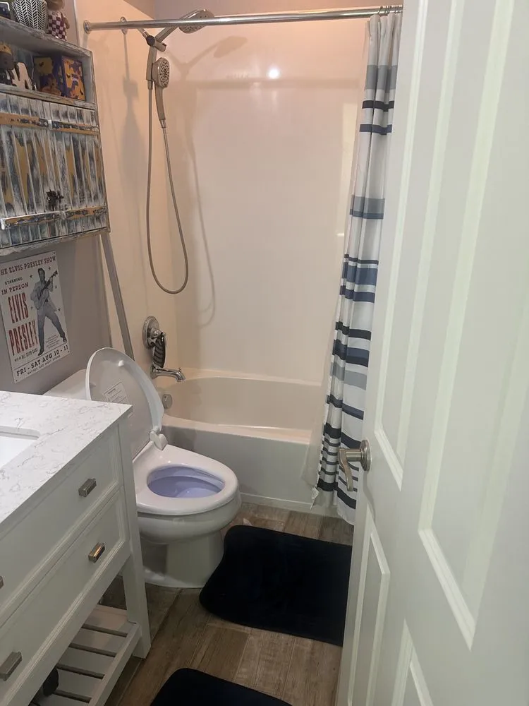 Slide of Handy Maddox