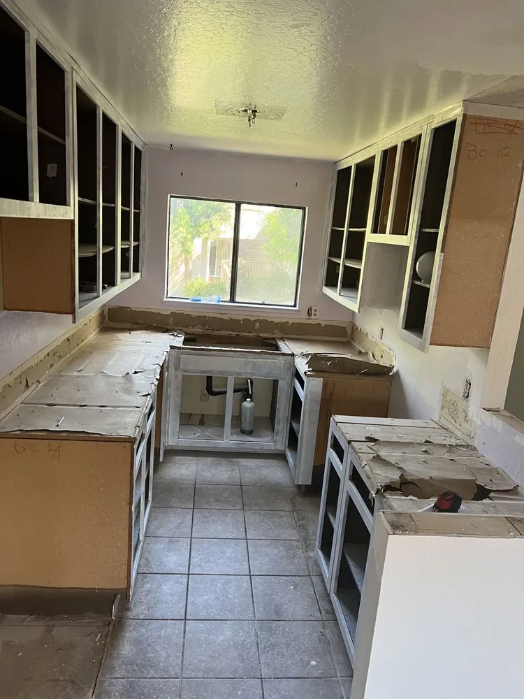 Slide of Handy Masters