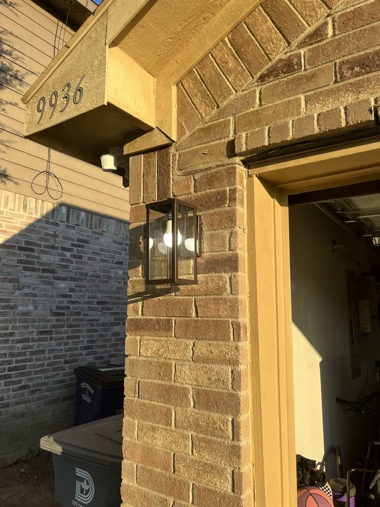 Slide of Handy Max Services