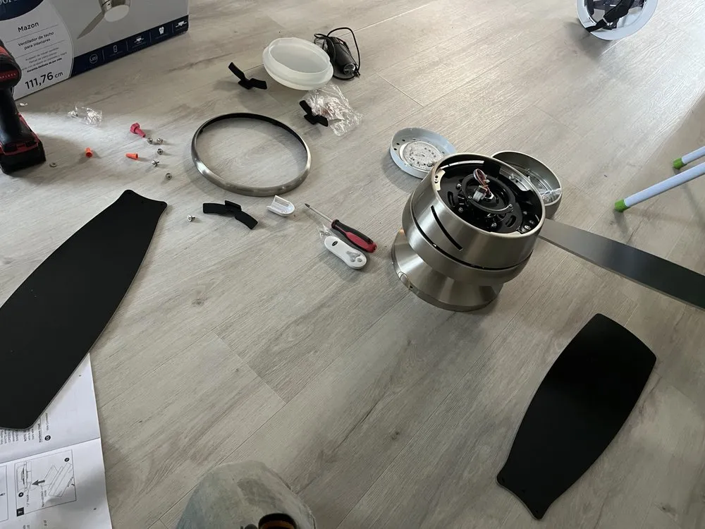 Slide of Handy Max Services