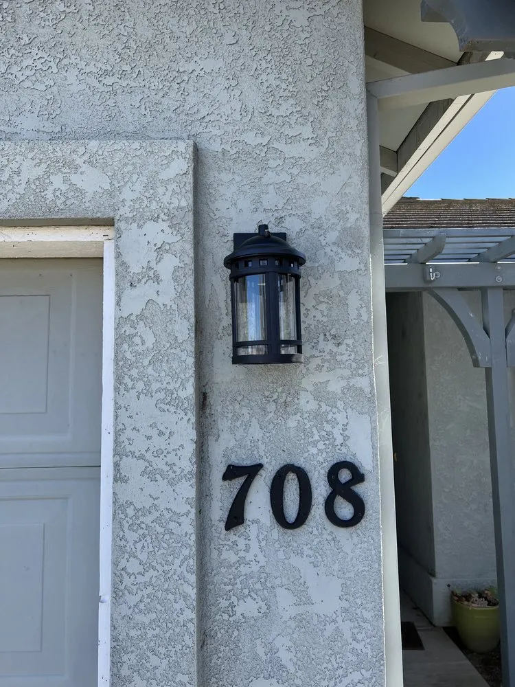 Slide of Handy Muchacho