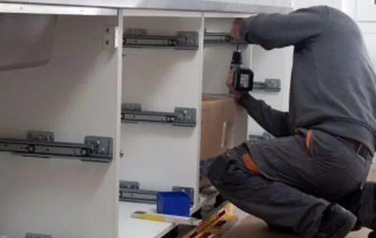 Slide of Handy Pro Services