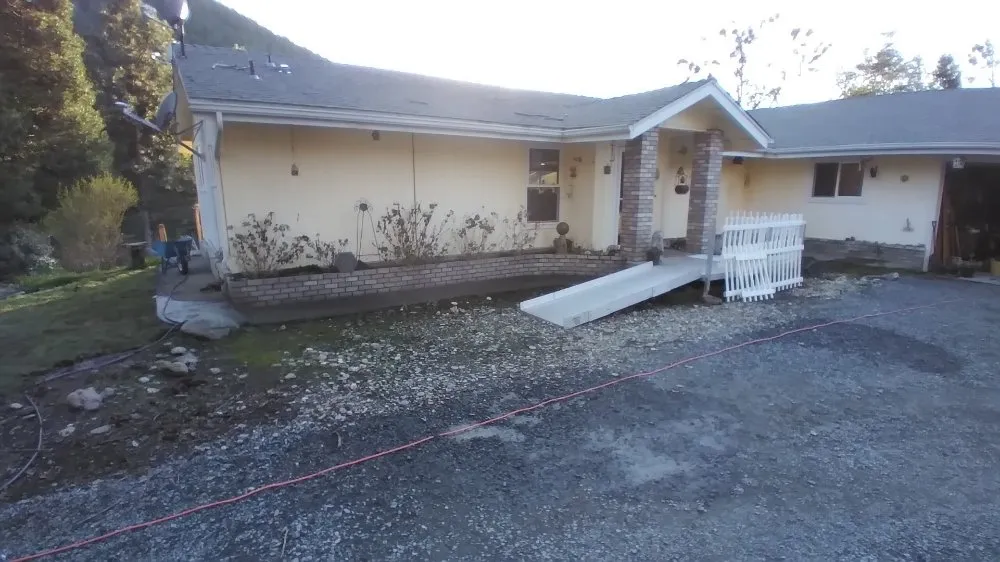 Slide of Handy Randy Handyman Service