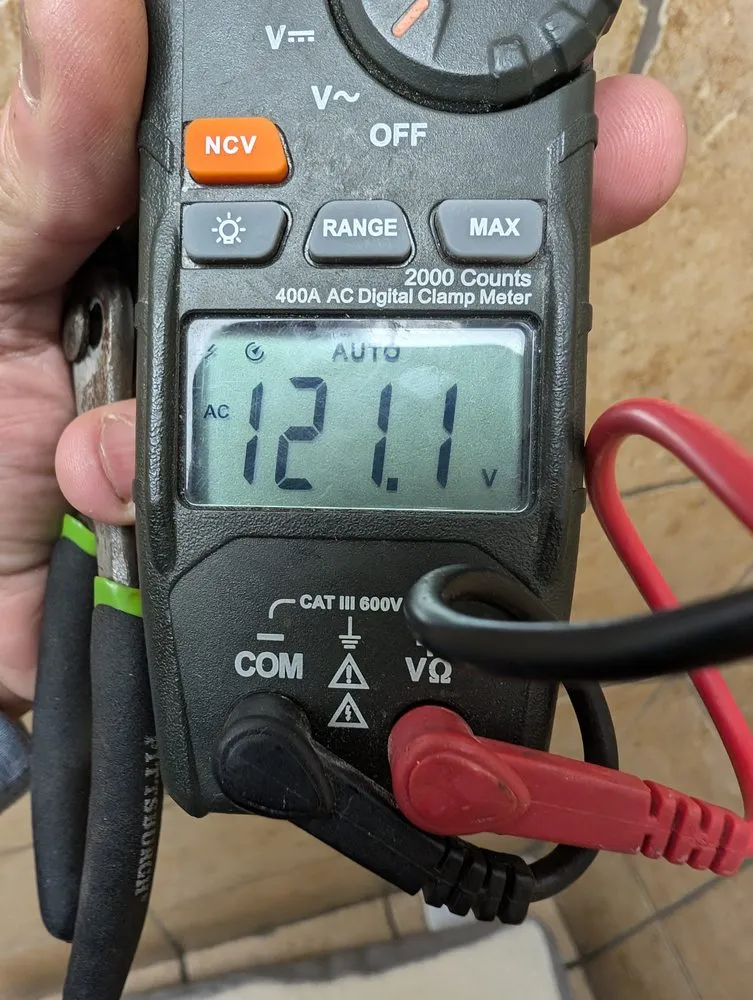 Slide of Handy Scott Handyman