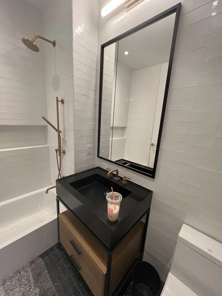 Slide of Handy Woman K&K