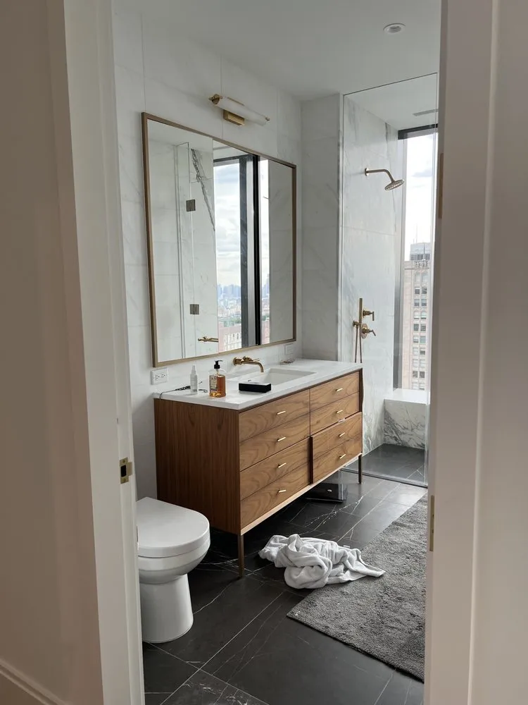 Slide of Handy Woman K&K