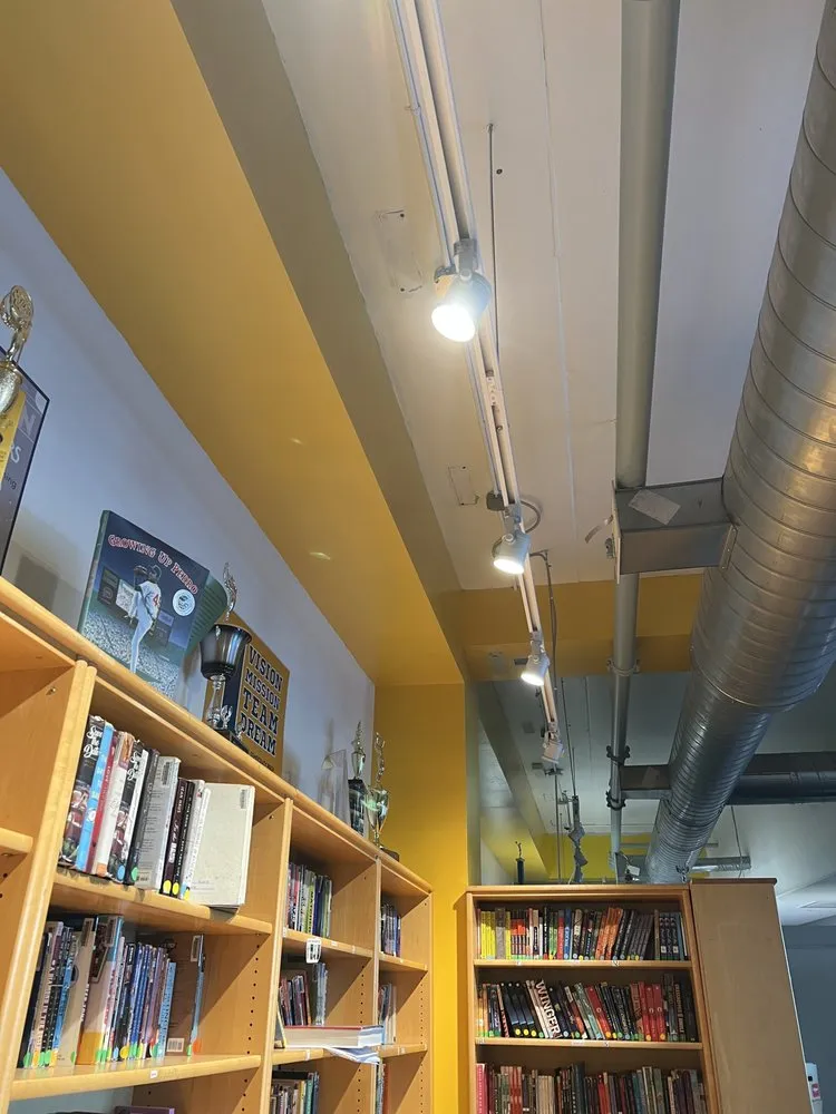 Slide of Handy Woman K&K