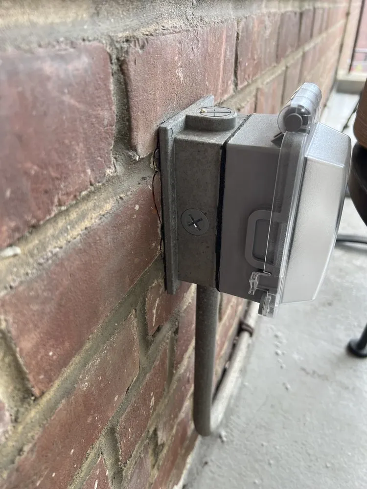 Slide of Handy Woman K&K