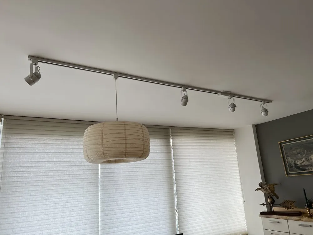 Slide of Handy Woman K&K