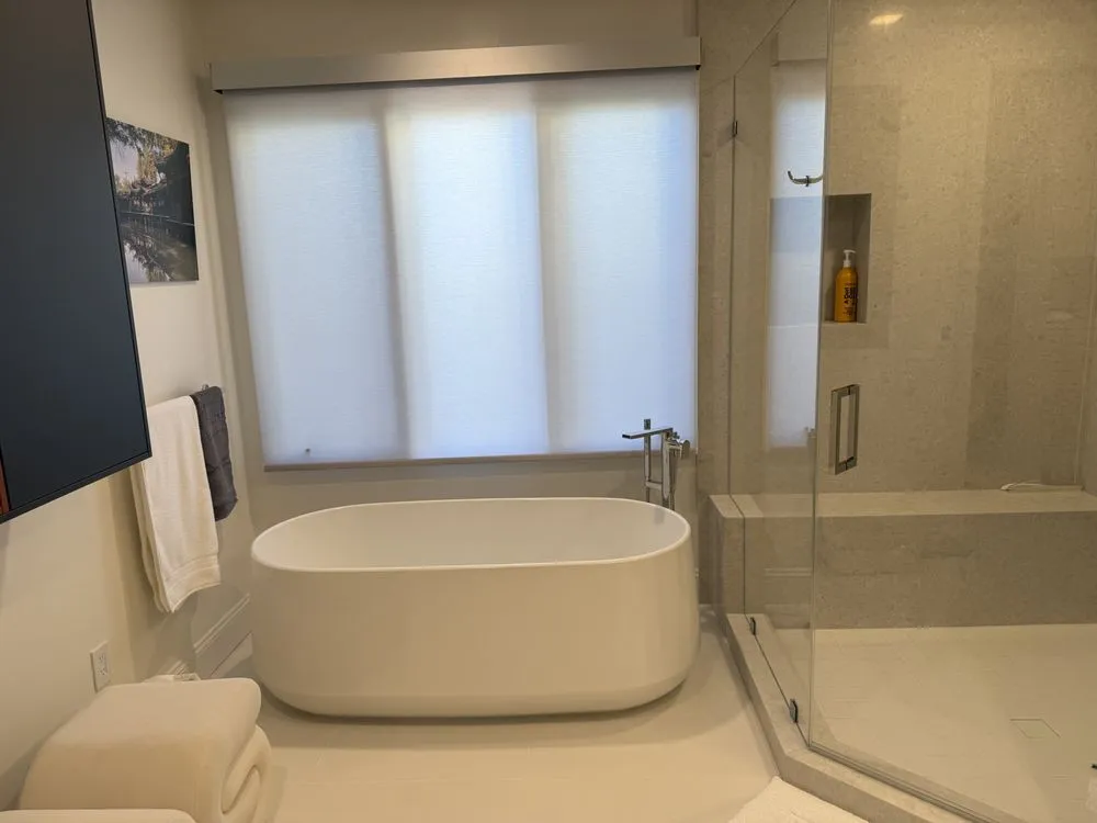 Slide of HandyCrew Services