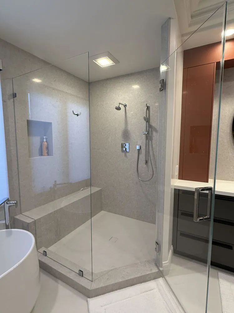 Slide of HandyCrew Services