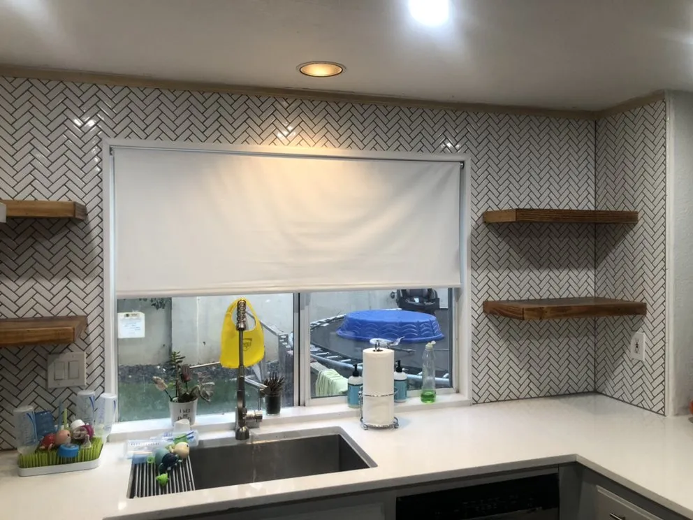 Slide of Handydads Construction