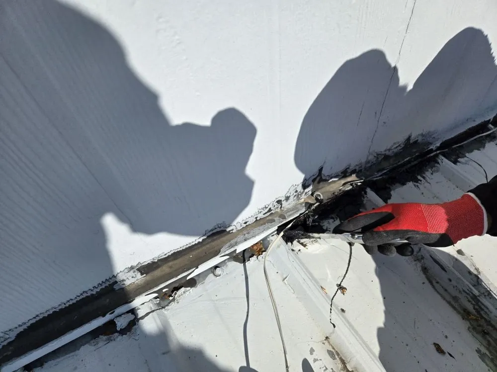 Slide of Handydye Solutions