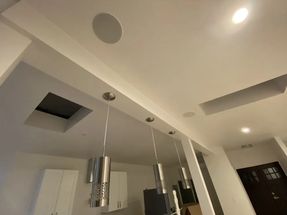 Emergency electrical repair in Santa Clara, NY by HandyHand