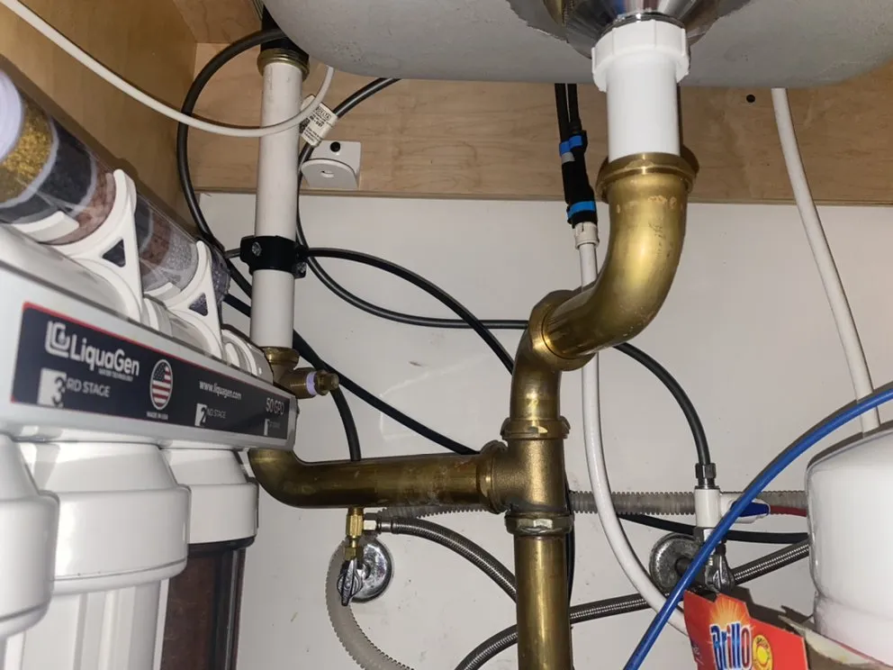 Expert circuit breaker repair experts serving Santa Clara, NY - HandyHand