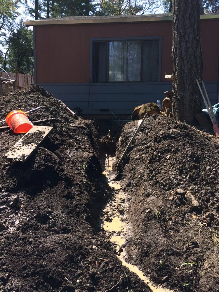 Slide of HandyLakeServices