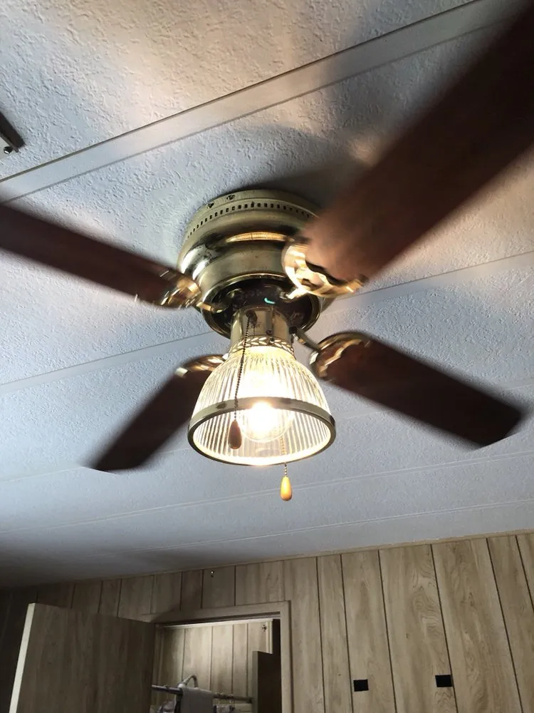 Slide of HandyLectric