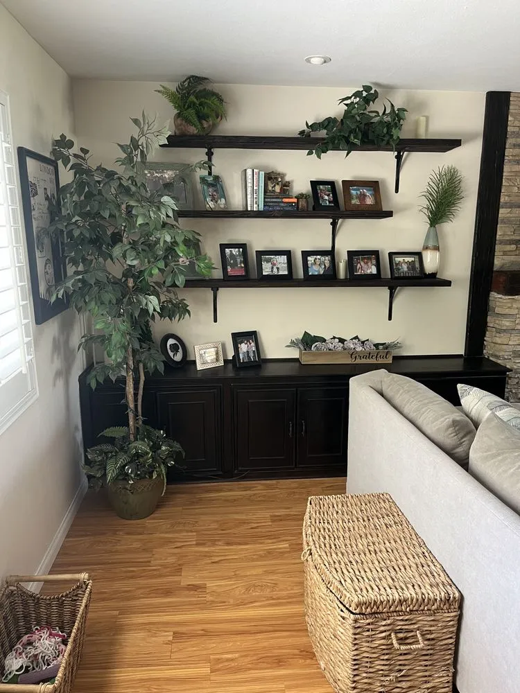 Slide of Handyman 1 Services