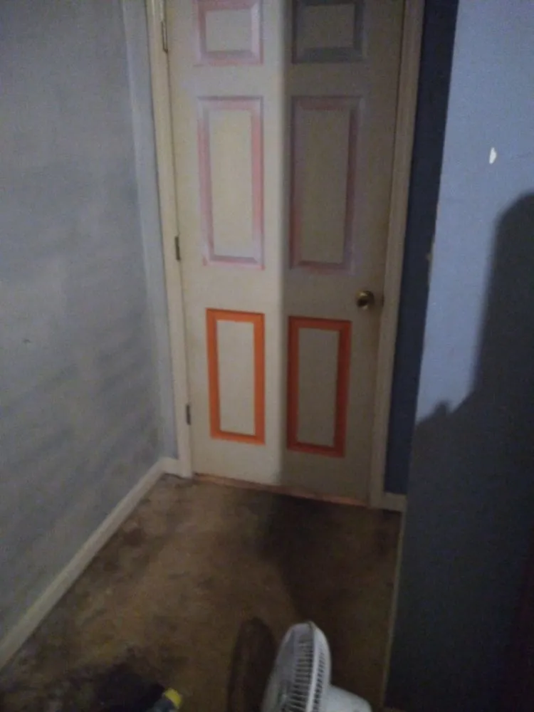 Slide of Handyman AT UR Service