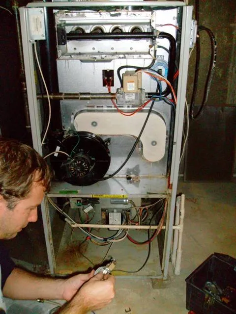 Licensed outlet and switch repair experts serving Chandler, AZ - Handyman Brian