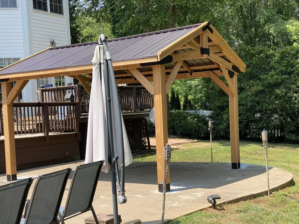 Slide of Handyman CLT