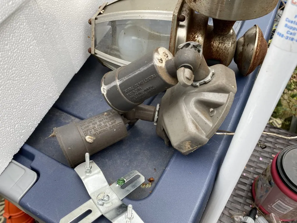 Slide of Handyman CLT