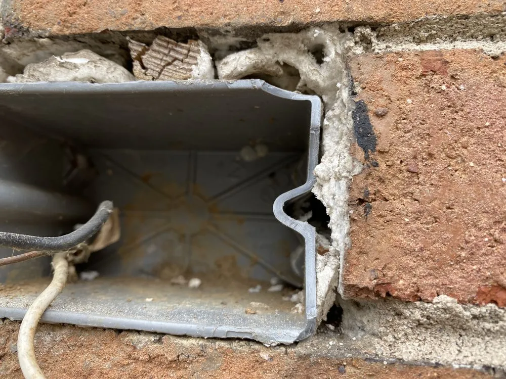 Slide of Handyman CLT