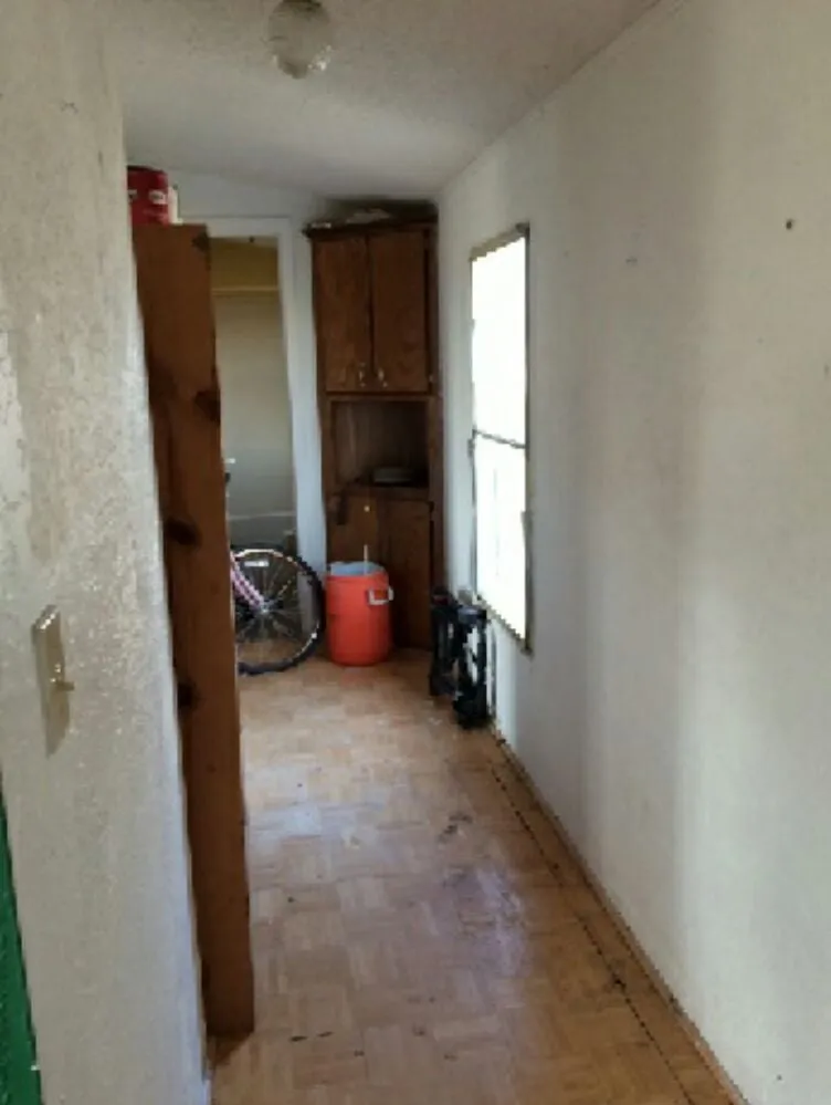 Slide of Handyman Dan